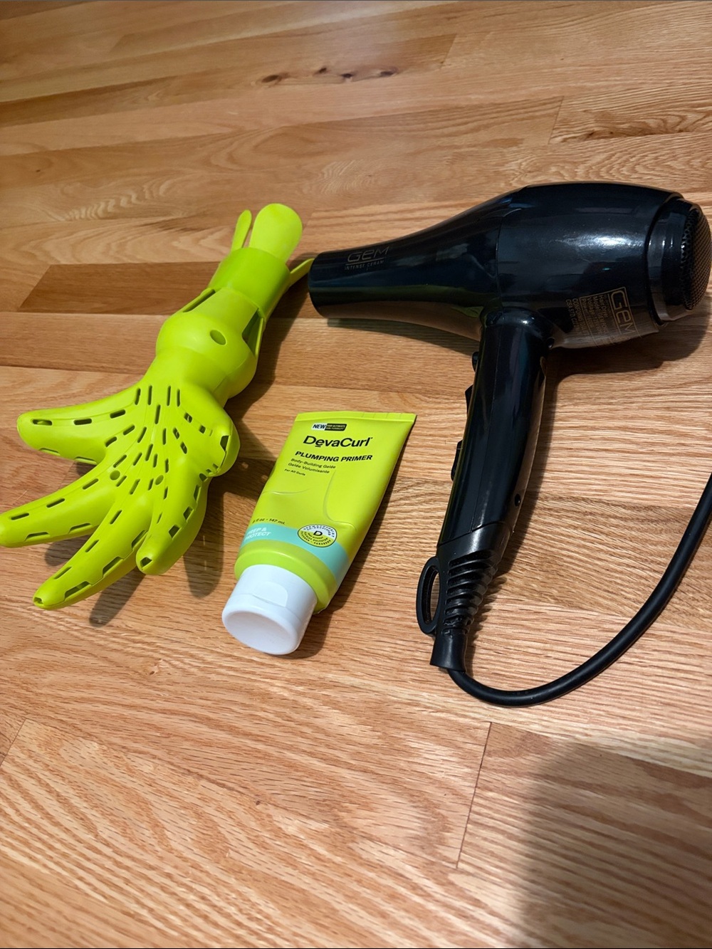 DevaCurl DevaFuser Plumping Primer & Gem Force Hairdryer